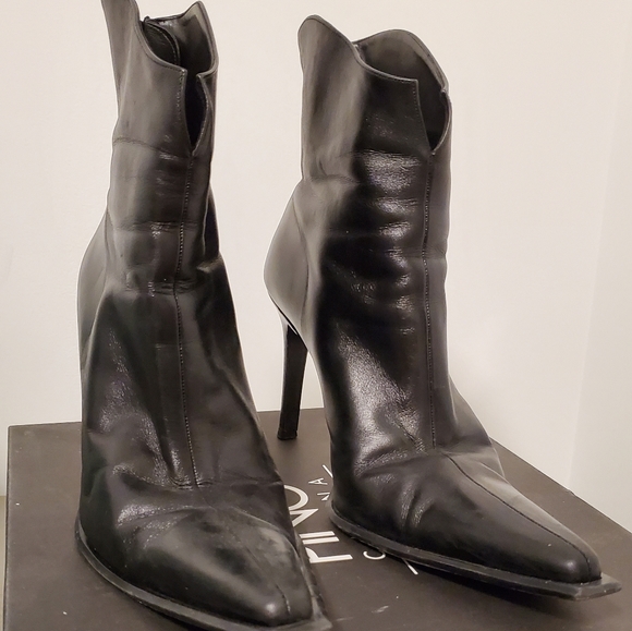 PINO Italian Leather Boots - Picture 2 of 6